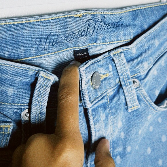 Universal Thread High Rise Skinny Jeans - Picture 9 of 11